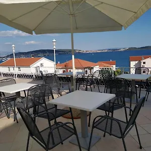  Frühstückspension Kairos Kroatien