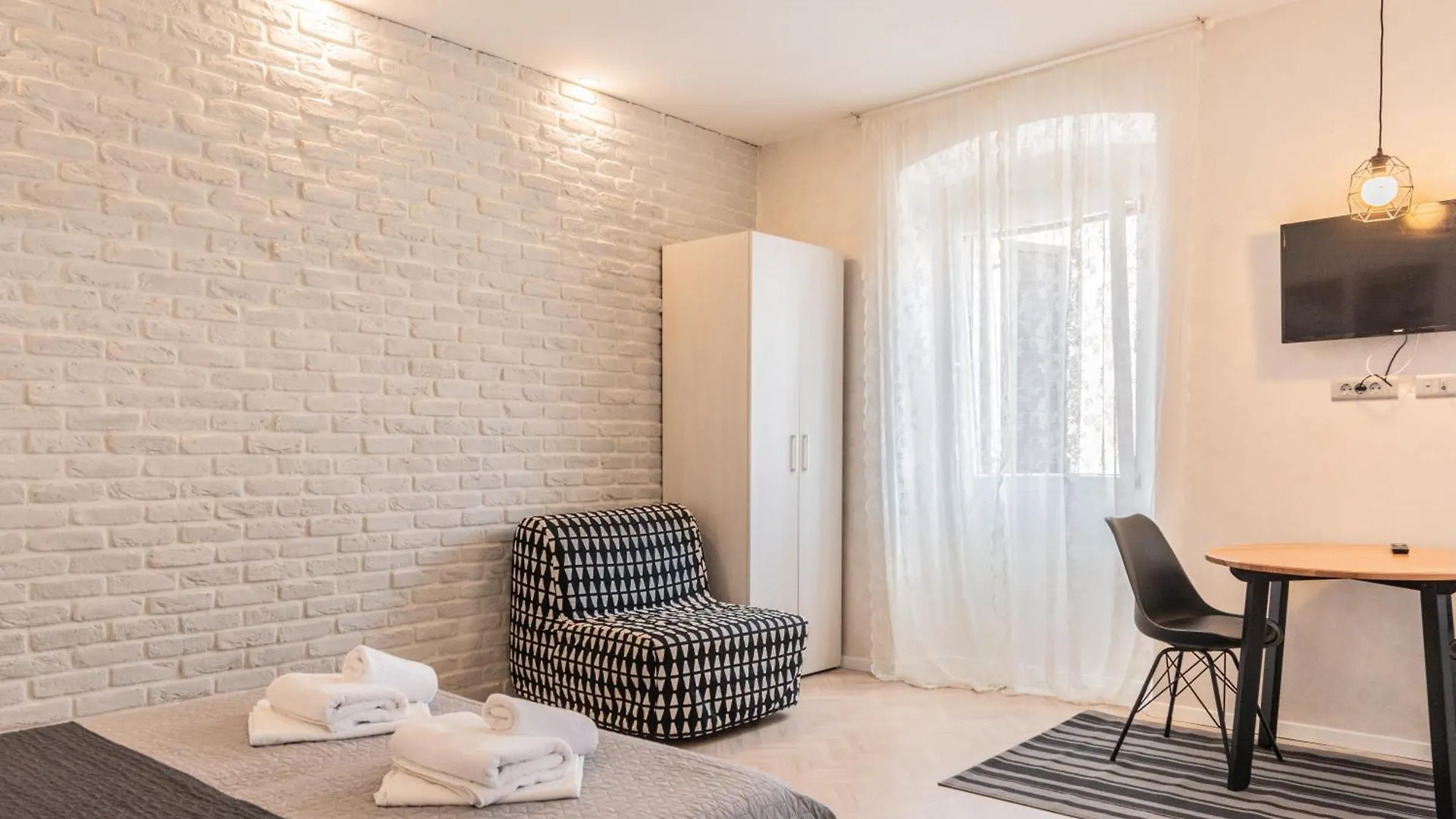 Gostinjska kuća L&B Old Town Studio Apartments